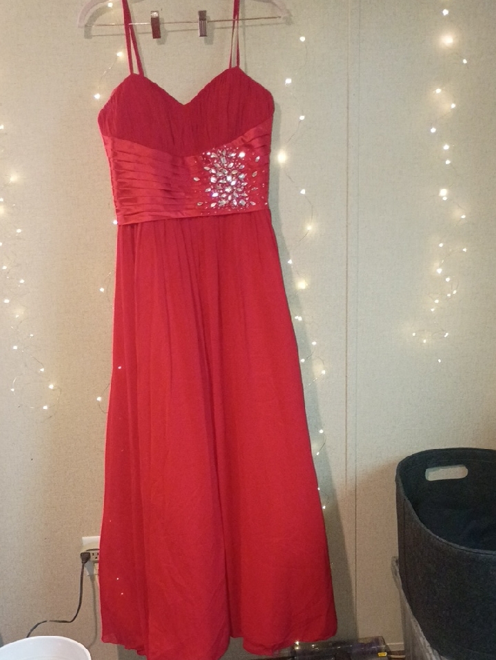 May Queen Red Spaghetti-Strap Prom Gown With Crystal Embellished Waist